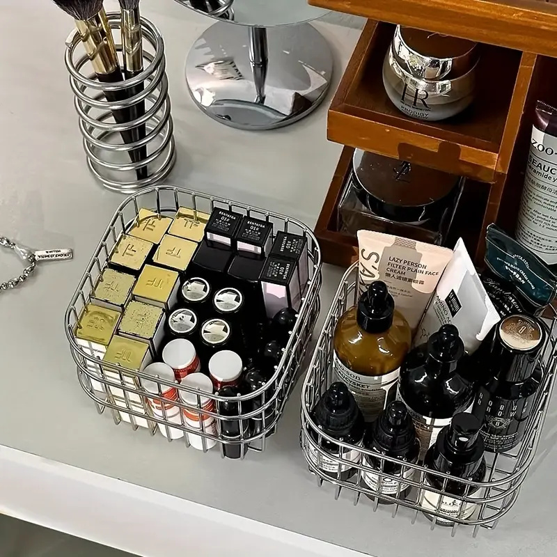 Cestino portaoggetti per strum - Skincare B Erl recensione e prezzo